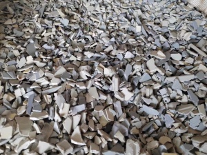 abs/pc废料，杂机壳和电表箱下来的，现货几十吨，长期供应