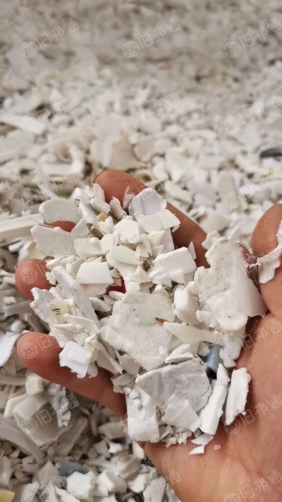 大量出售白丙破碎料,全漂过风选,现货20多吨