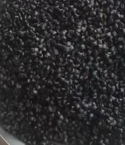 常年出售编织袋颗粒，干造过40目