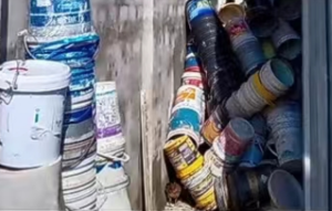 常年出售分色丙压块，涂料桶废料