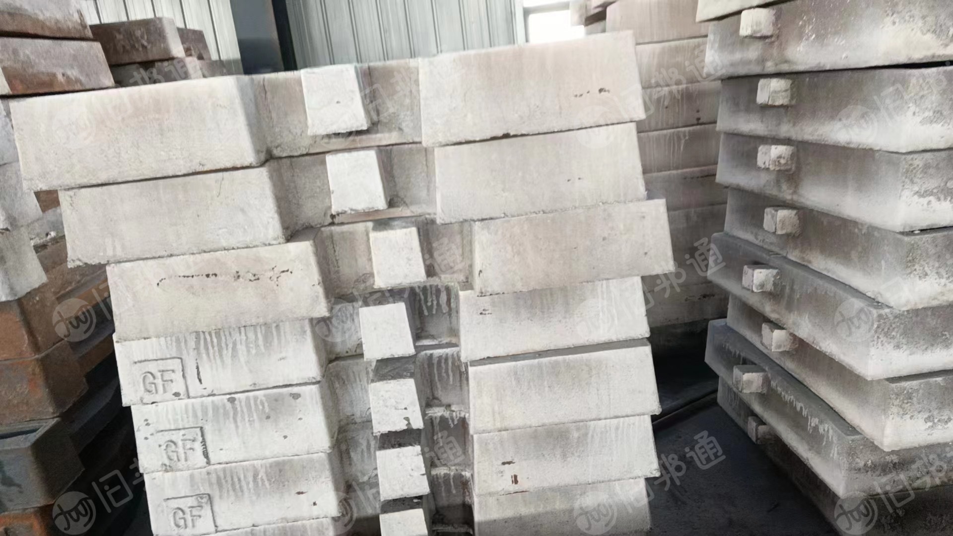 出售废旧模具,大量现货