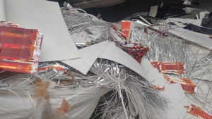 带膜烟卡，年供一千多吨，长期出售