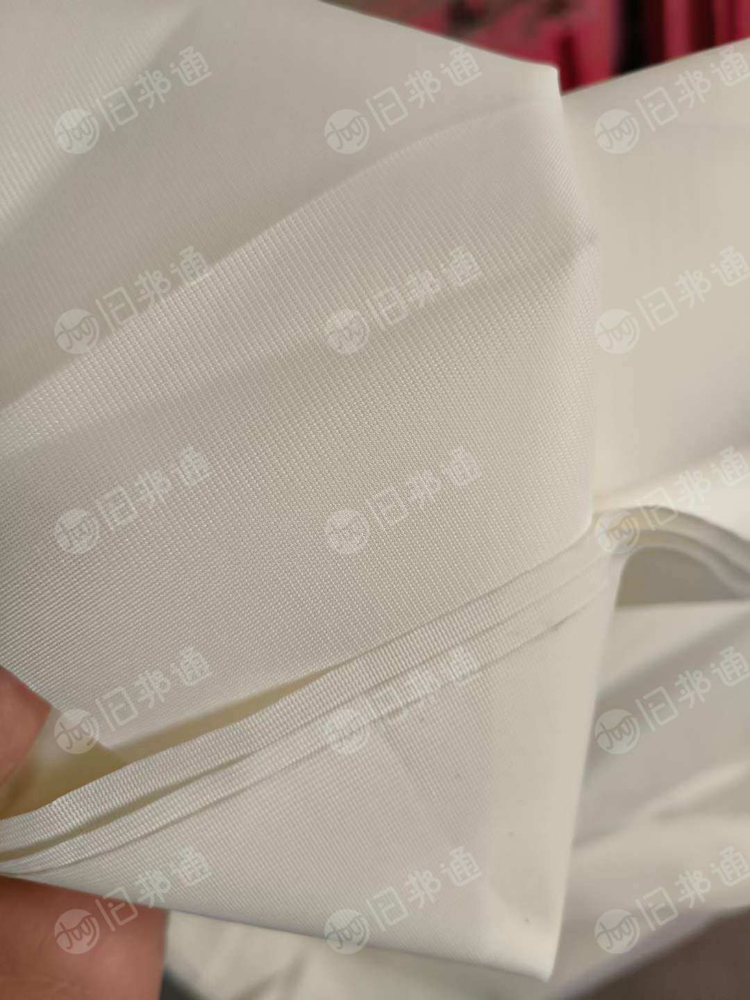 白色轻胶涤纶白色废布10吨出售
