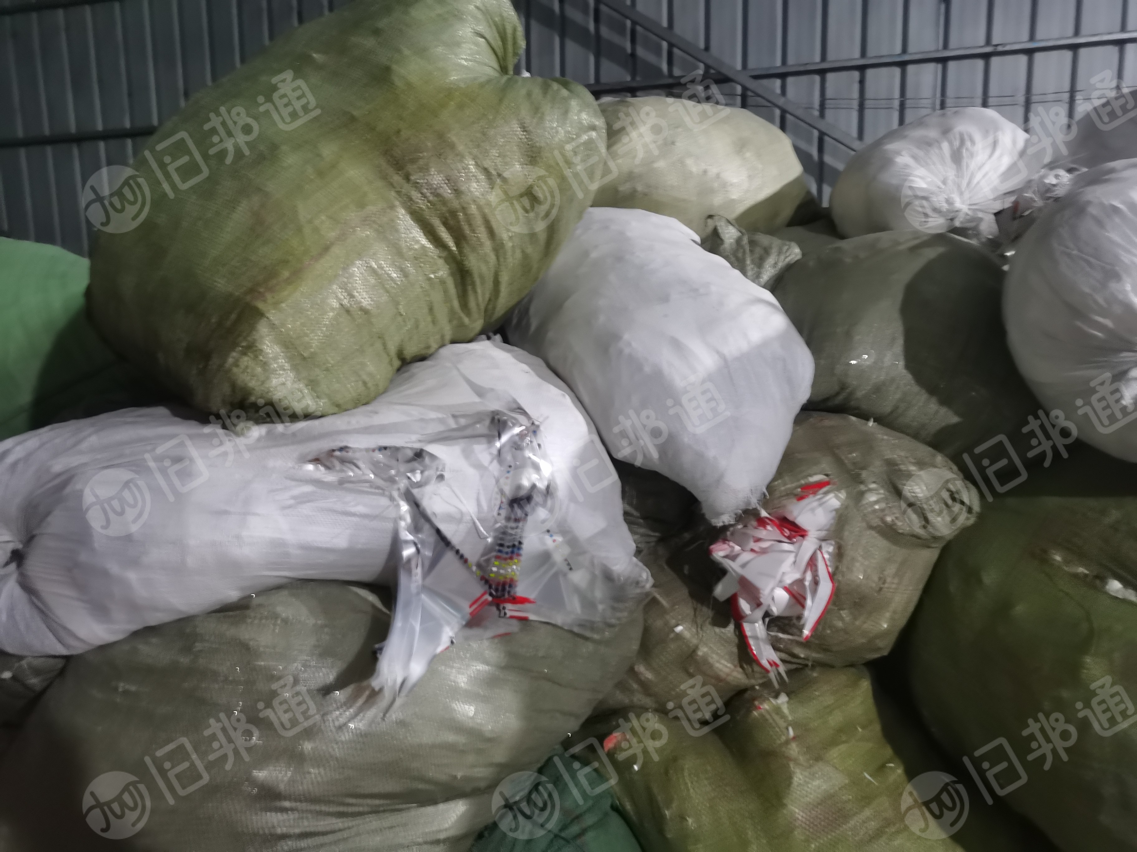 花丙膜二十几吨,现货出售