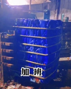 长期出售PE小蓝桶压块，月供几吨