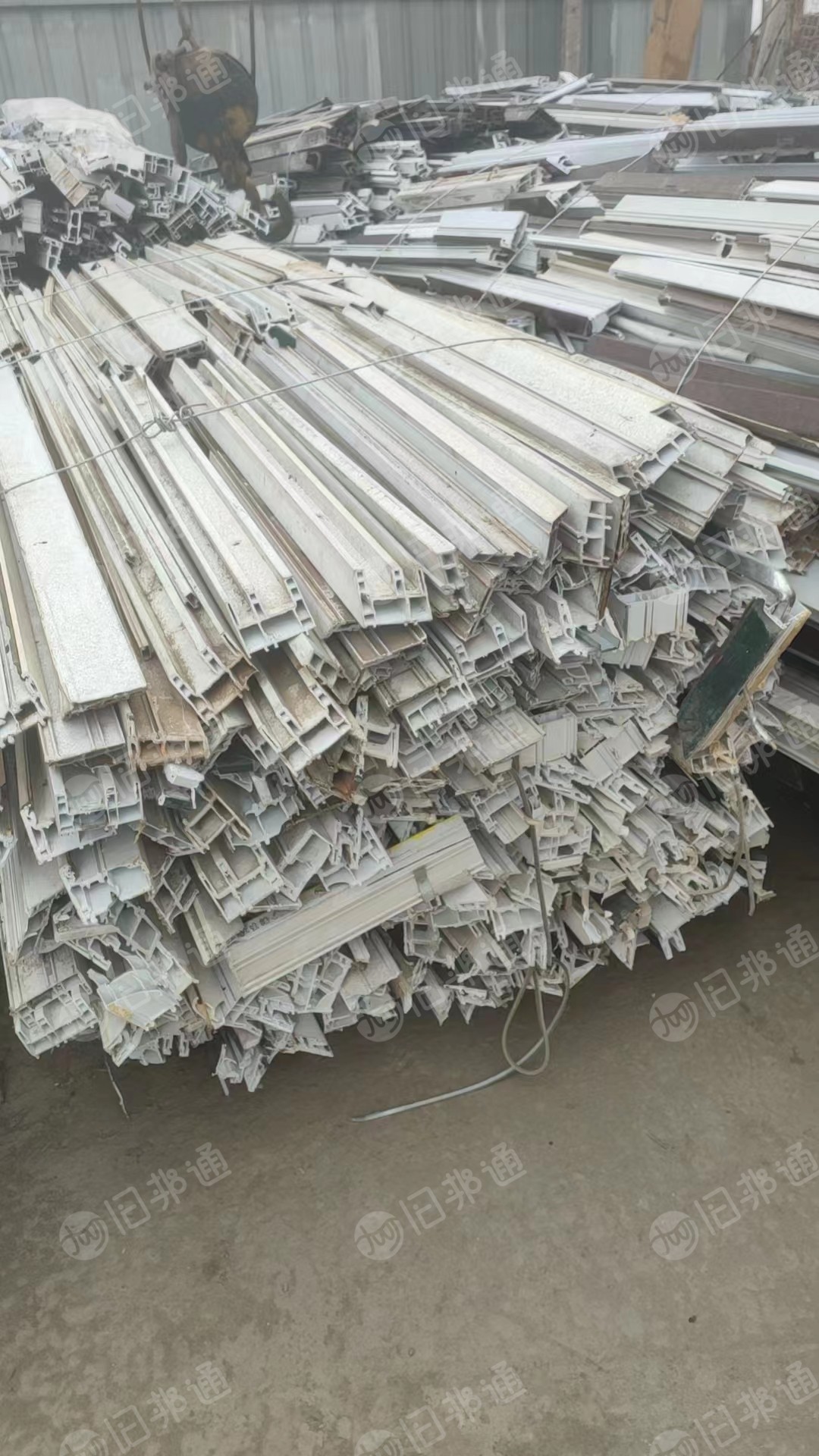 现金求购PVC国标塑钢毛料,月需500吨