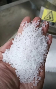 专业生产一级，特级高压膜颗粒，吹膜发泡好用