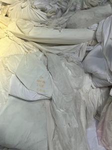 长期回收涤纶小辫丝,白色涤纶废布,涤纶大化废丝、毡边,涤纶水丝等,造粒用
