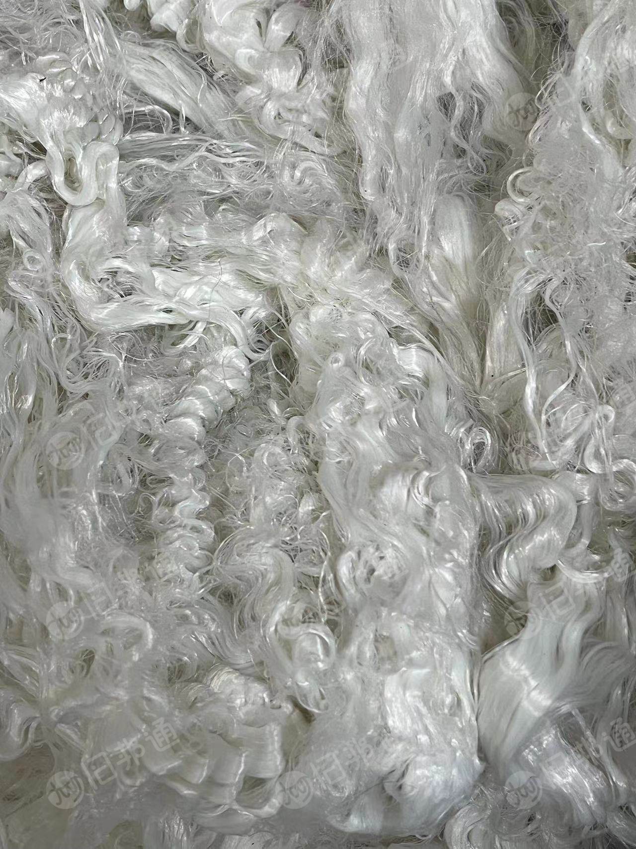长期回收涤纶小辫丝，白色涤纶废布，涤纶大化废丝、毡边，涤纶水丝等，造粒用