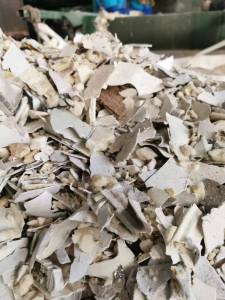 ABS冰箱破碎料混合料长期大量出售，月供300吨 