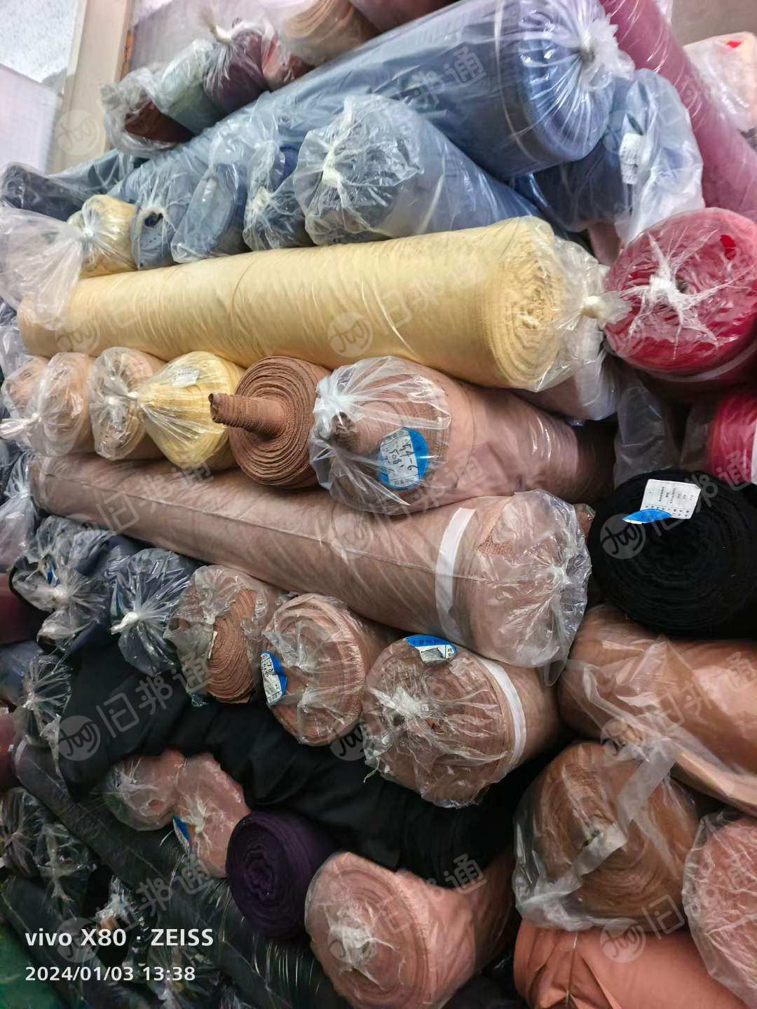 斜纹鹿皮绒库存库存卷子布十几吨出售