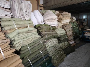 出售旧棉被30多吨，后续还有100吨左右