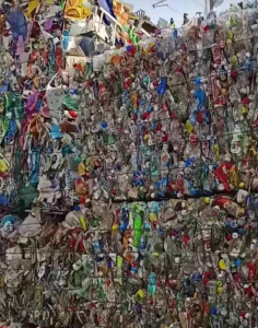 出售PET瓶砖压块