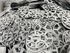 合金盘毛料，现货5吨多，长期有货出售