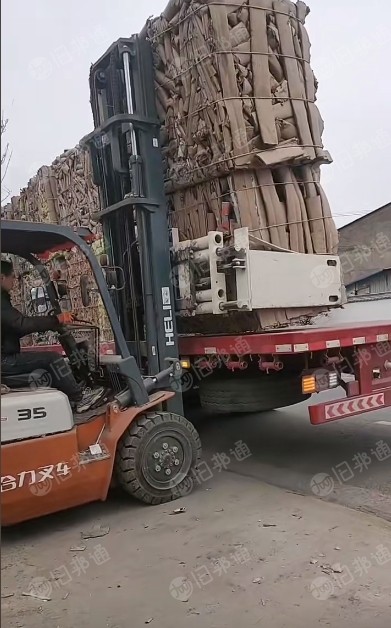 长期出售废纸管压块,干净无杂