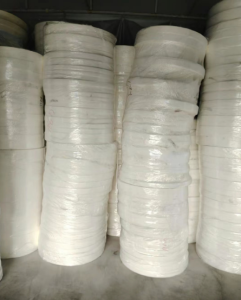 长期供应涤纶木浆无纺布成盘料，现货够车
