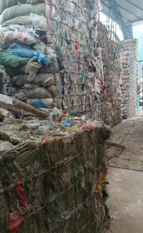 长期出售编织袋废料，PE膜废料