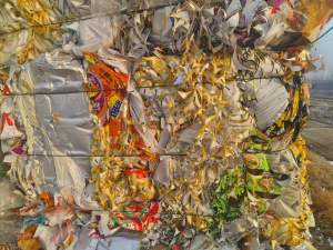 出售方便面盒盖，铝纸塑复合，现货60吨