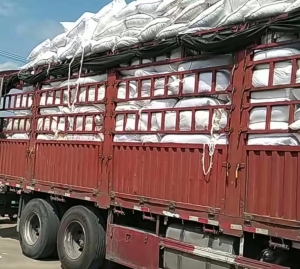 长期供应精纺棉边废纱，现货够车