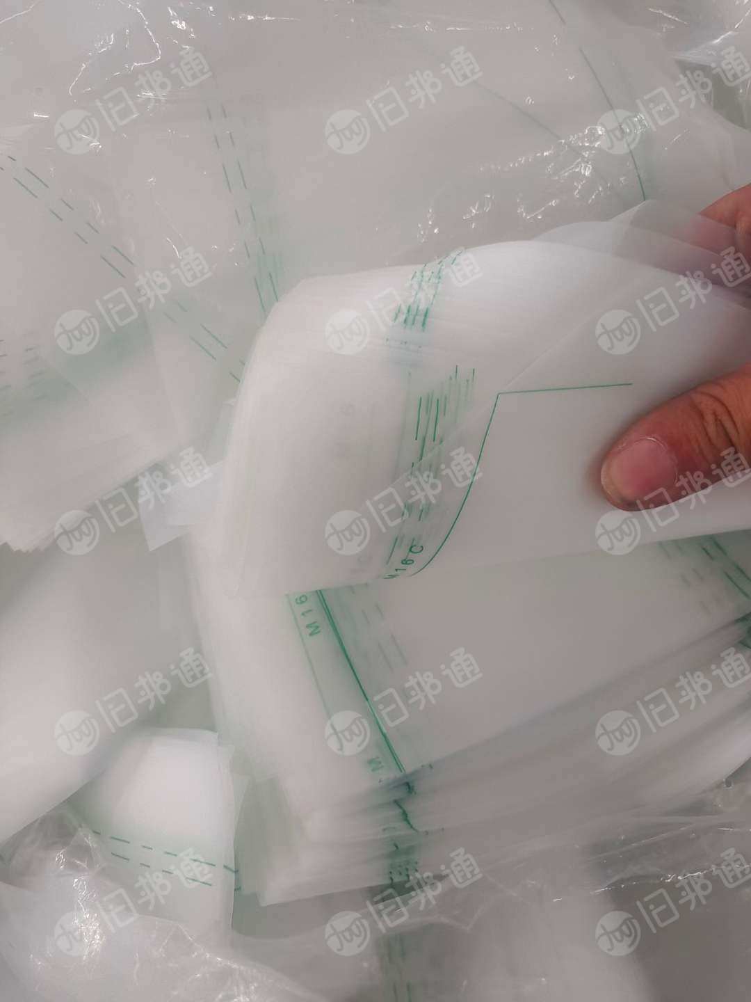 出售低压膜8吨,可以直接干造粒,全新料产品