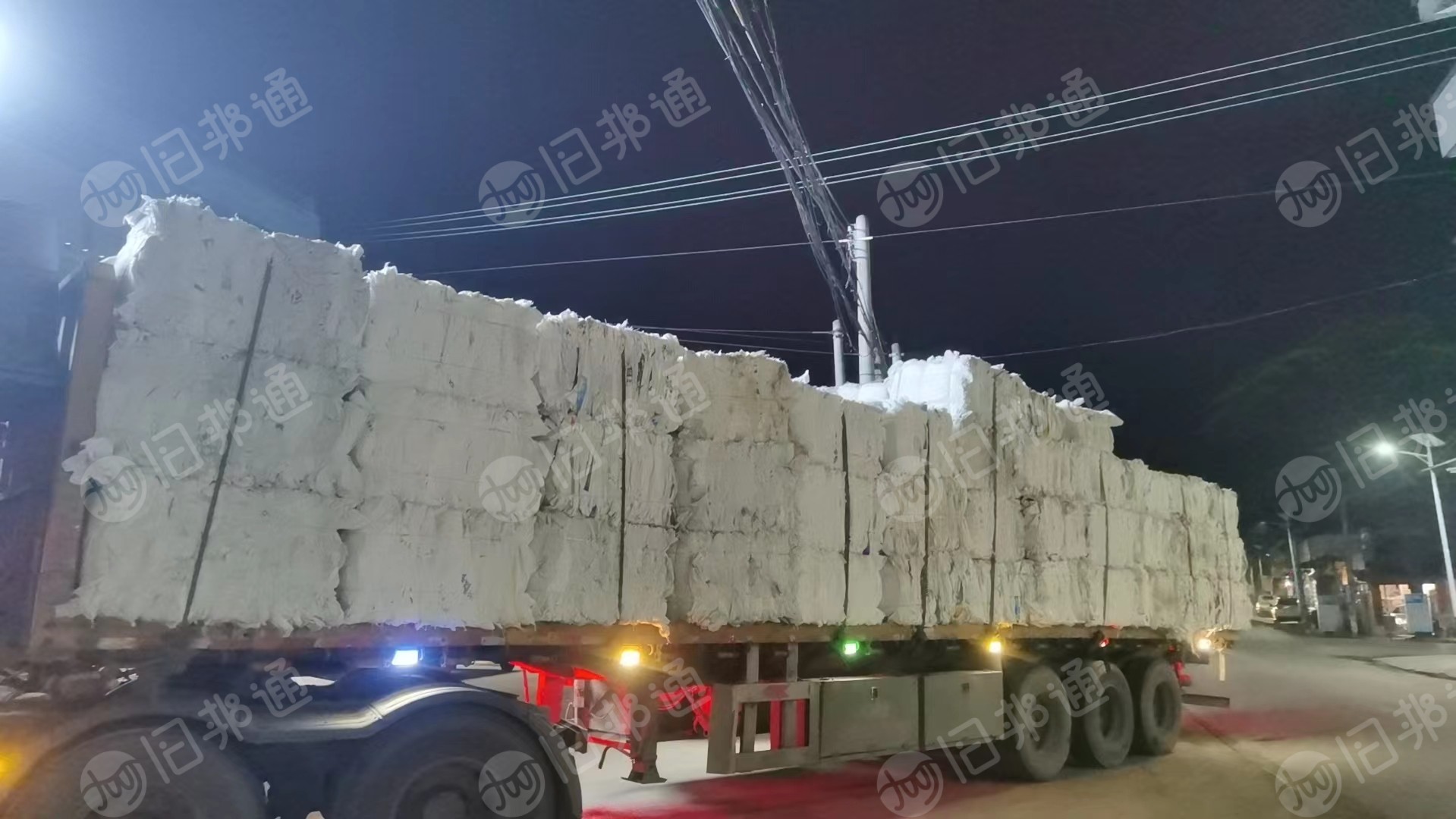 精品粉袋,装碳酸钙粉下来的,出4-5成,月供100多吨