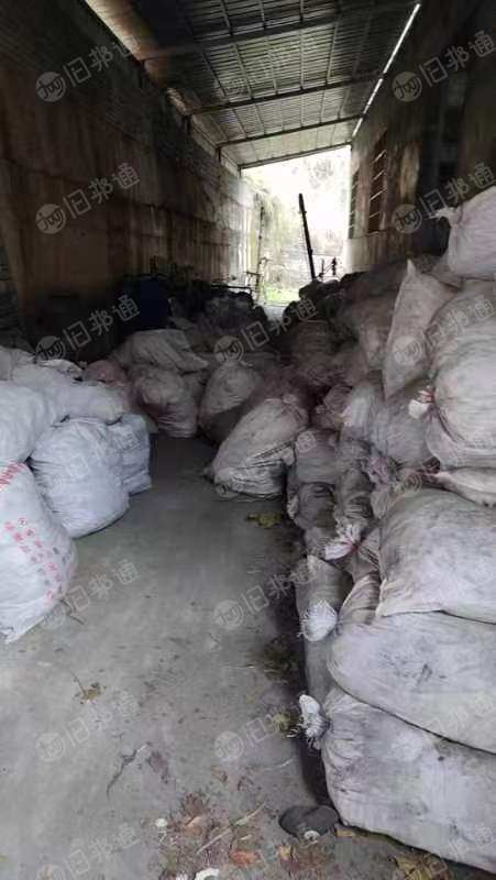 厂家出售足球内胆橡胶废料,现货几吨,每月都有