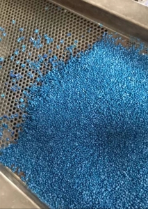 出售大小蓝桶颗粒