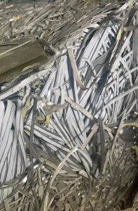 出售一系铝边角料压块