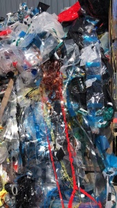 PET膜废料，各种聚酯膜，长期回收