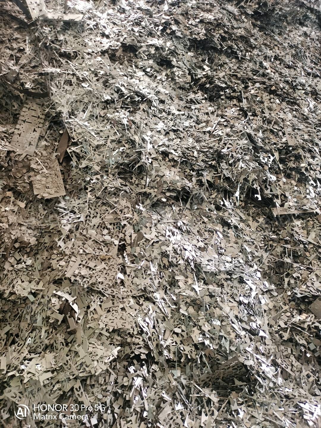大量出售镀锌边角料