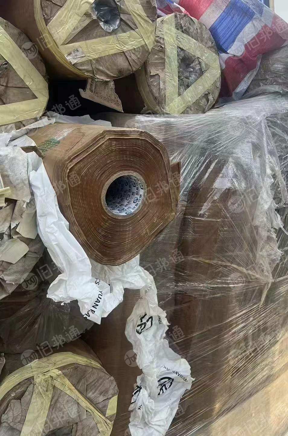 出售带胶卷筒牛皮纸