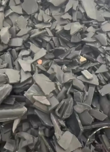 长期出售精品大黑丙破碎料，摩配破碎料