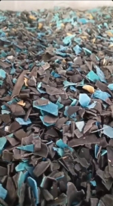 长期出售螺纹管破碎料，清洗甩干的