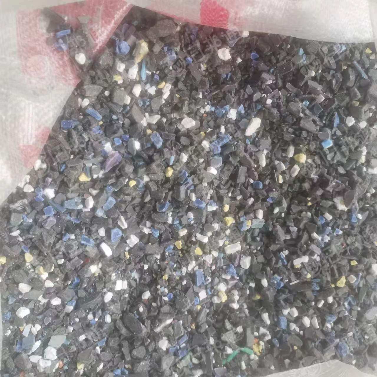 黑色水果筐破碎料,长期出售