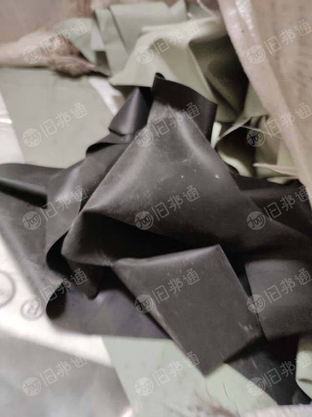 出售黑色硅胶灰色硅胶 现货大概十吨