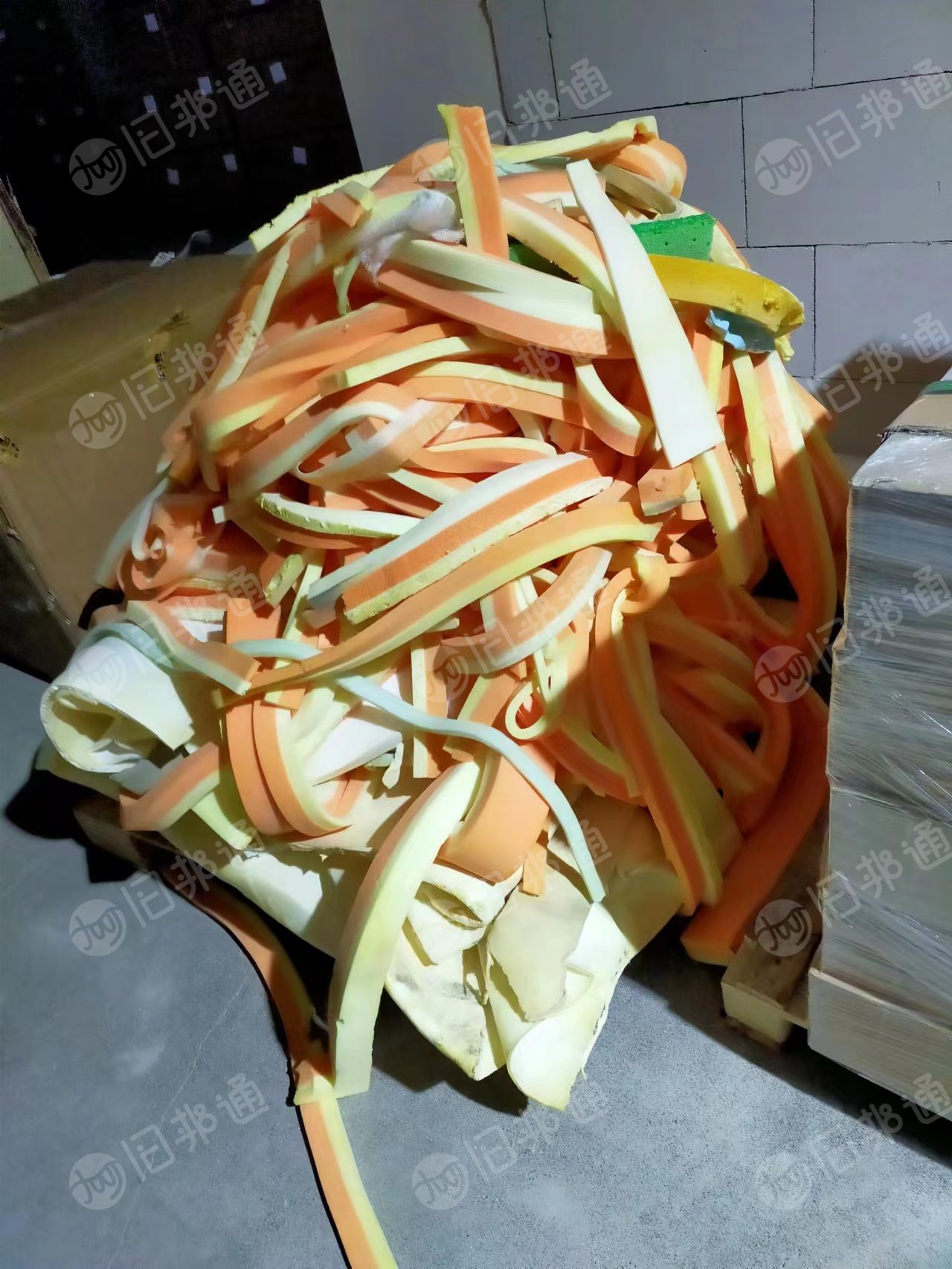 废海绵边料,海绵下脚料,大量出售