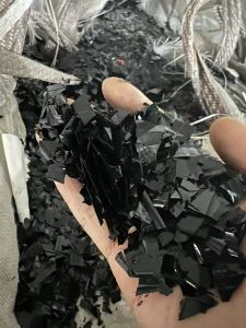 出售黑色PET吸塑片破碎料，可拉片