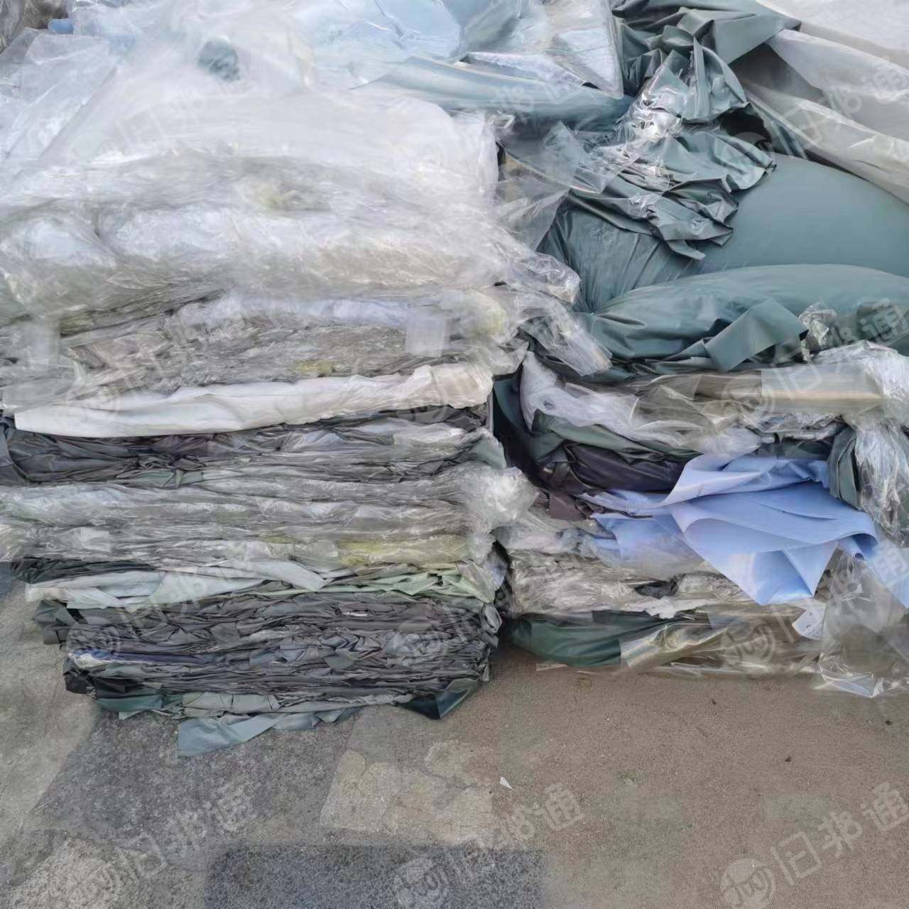 软质PVC废料，桌布有点纱布，也有纯PVC的，现货30多吨出售