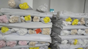 企业处置布头布料一批17000米，15吨左右！