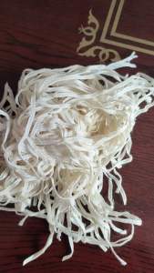 出售全棉含一根低弹丝的鞋带料，有十几吨