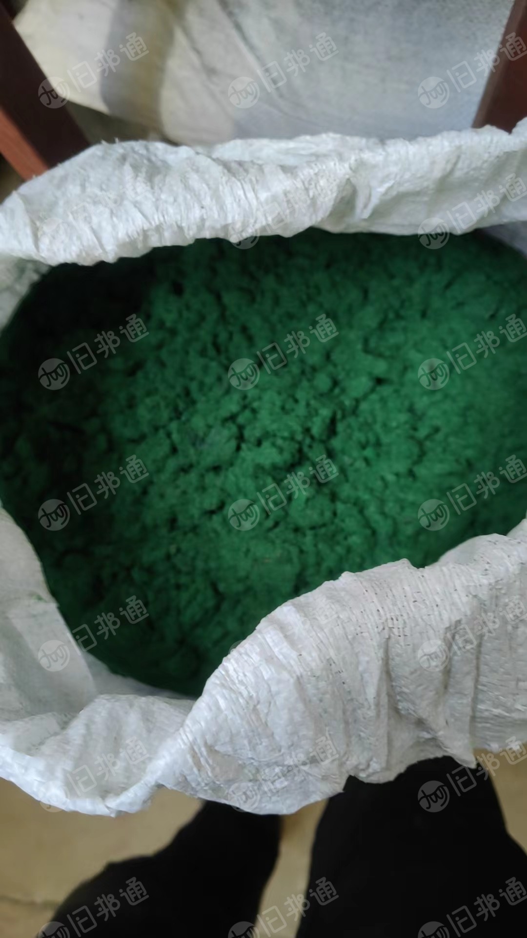植绒下来的尼龙绒毛,含90%尼龙,10%改性涤纶,大量出售