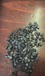 长期出售各种聚氨酯颗粒，PU颗粒，TPU颗粒