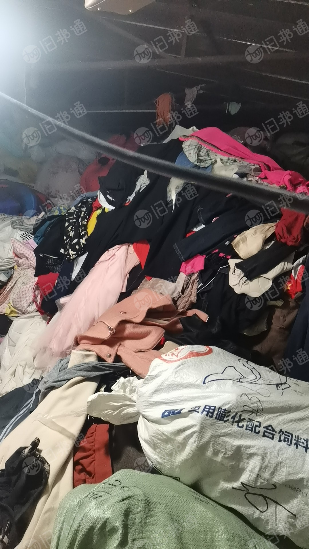 长期供应旧衣服优质统货,现货10吨左右