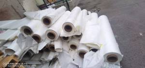 彩色的是PET复合透明PET膜，白色PET复合TPU和透明PET膜，现货20多吨出售