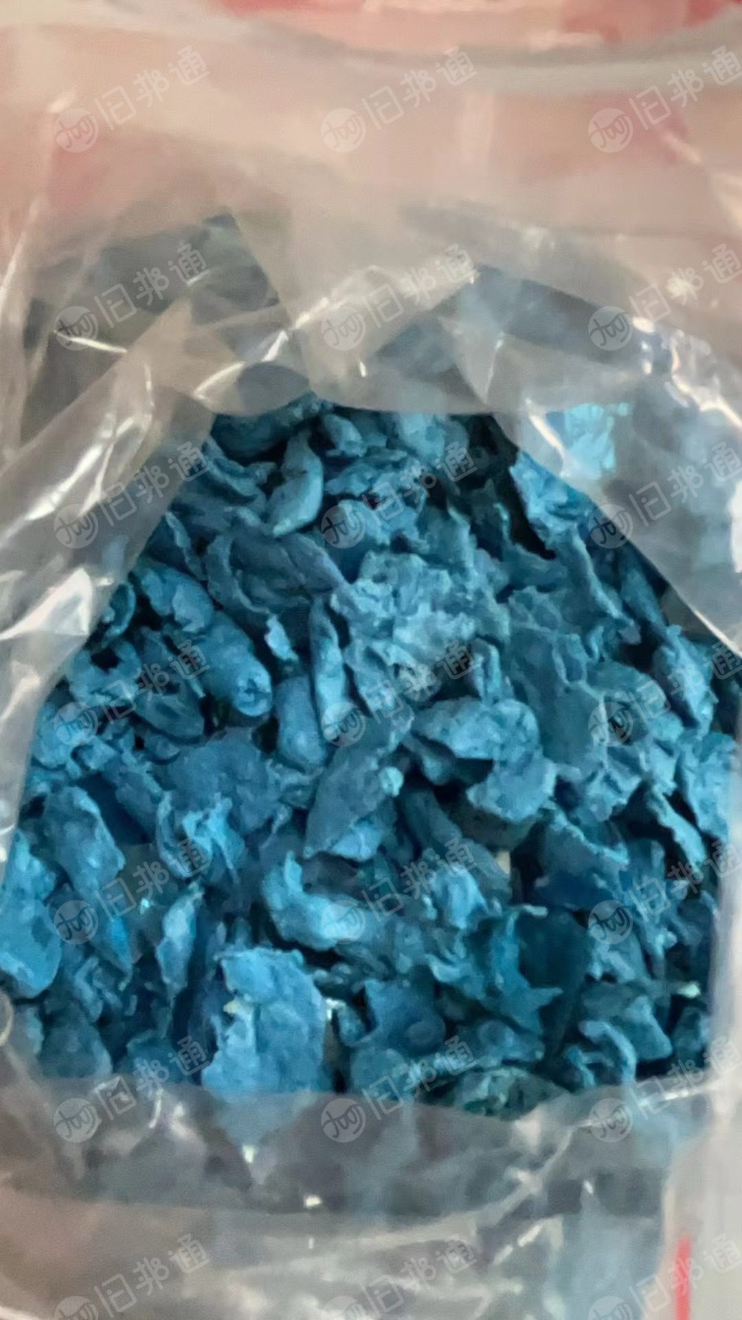 蓝色pet摩擦料,PET膜泡,蓝色膜泡,大量出售