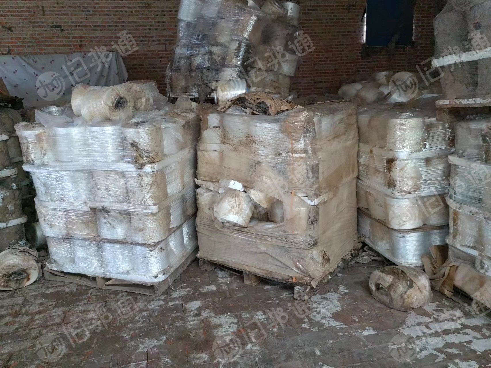 库存涤纶工业丝,卷筒丝,1000D,2000D,3000D都有,大量出售