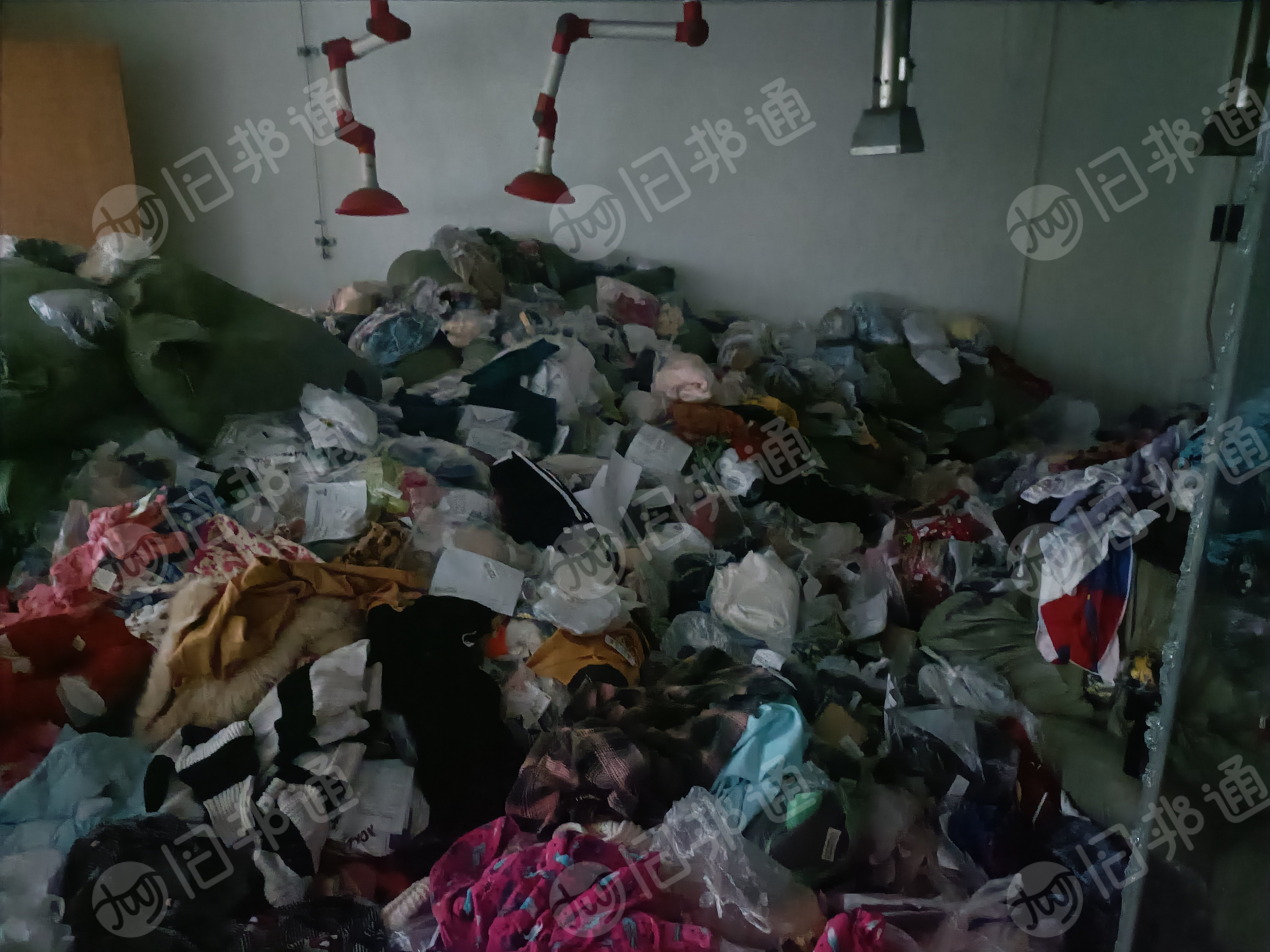 废布料,服装下脚料,碎布料,可燃料,大量出售
