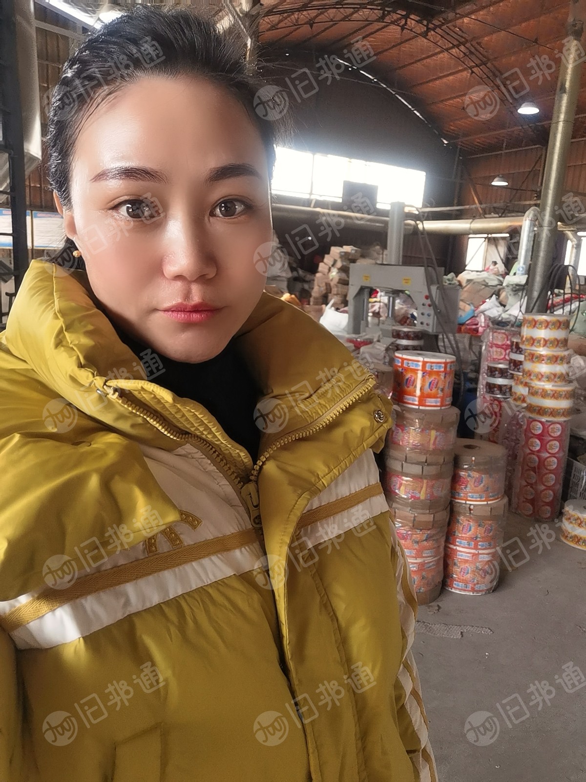 源头厂家,大量收购各种塑料包装,回收入机融化,热熔造粒,安全有价值