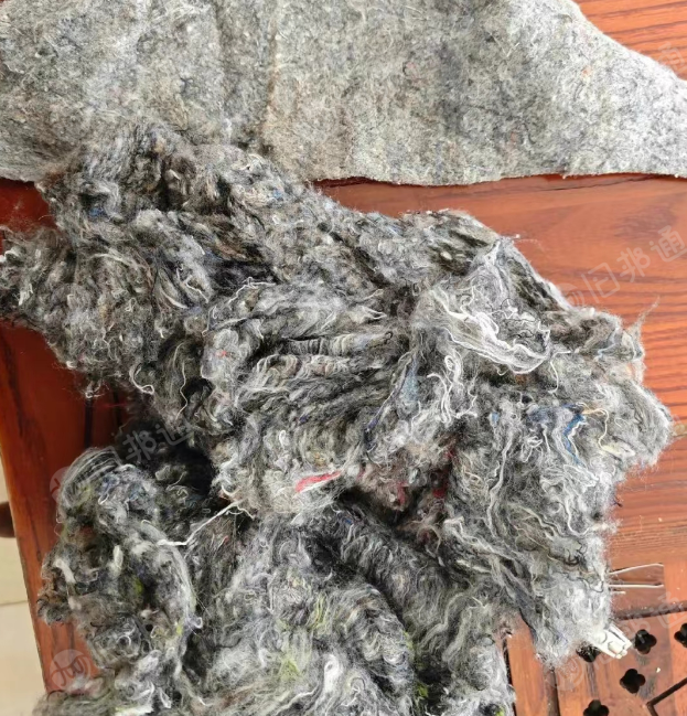 毛毡厂家大量回收梳棉机开出来的灰料