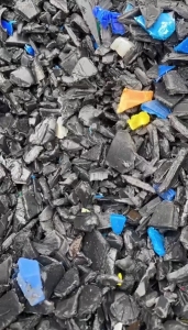 出售PE管破碎料，低压破碎料，蓝桶破碎料